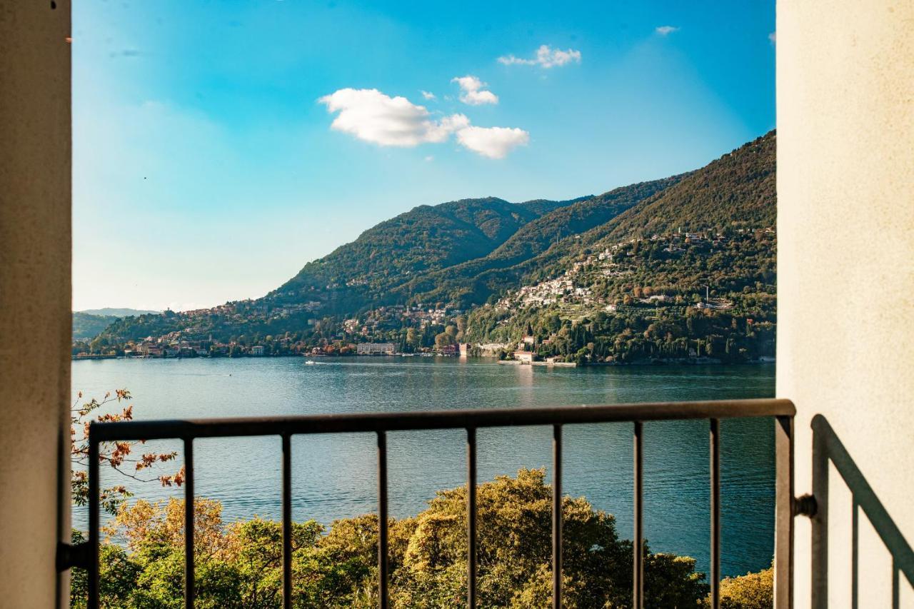 An Armchair On The Lake Blevio Exterior photo